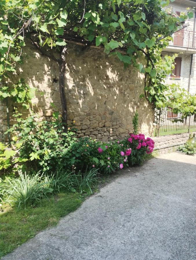 La Pomella Villa Ponte Nizza Dış mekan fotoğraf